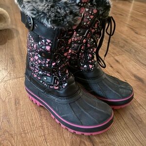 Dream Pairs Black and Pink Kids Snow Boots